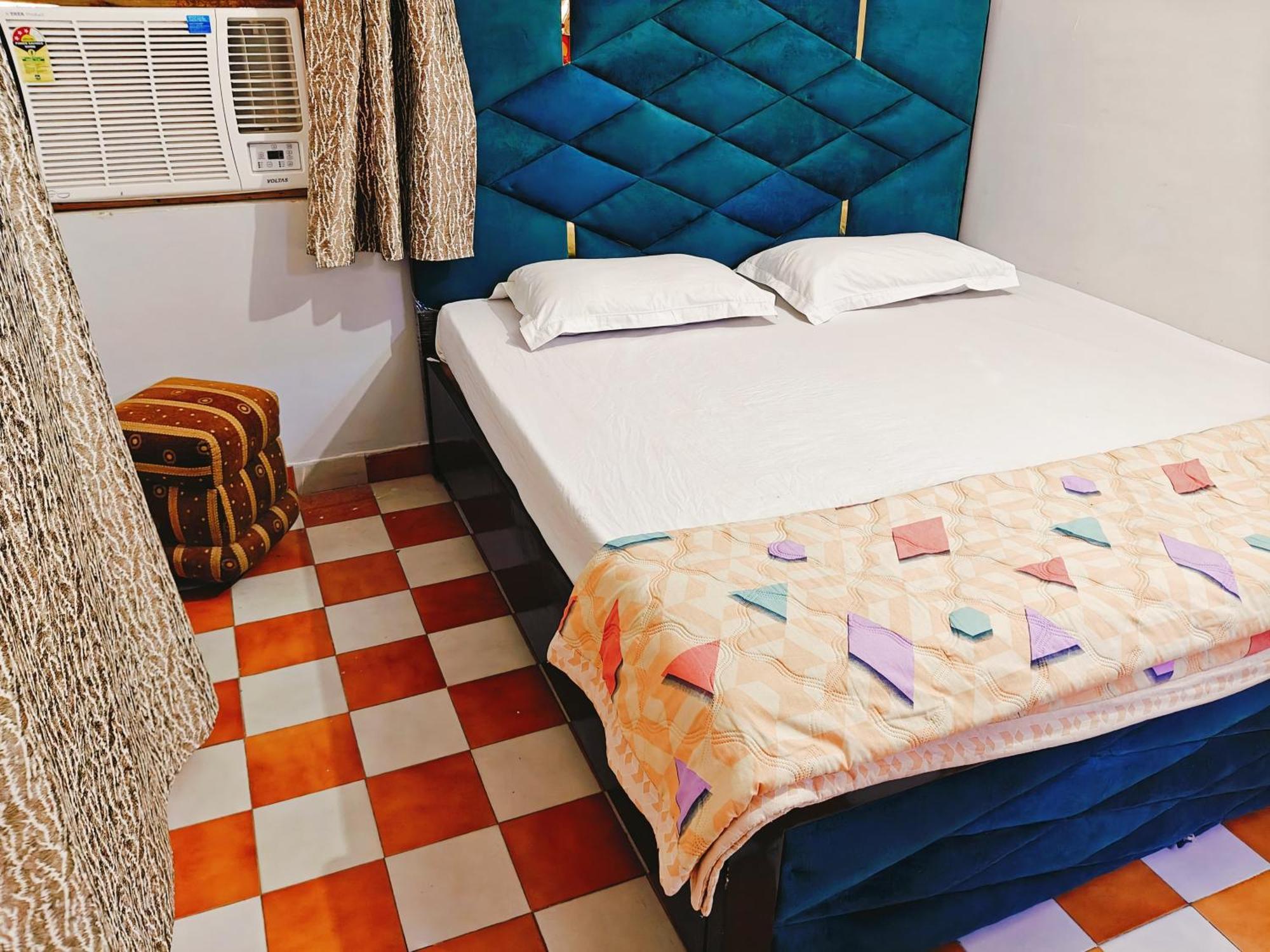 Kiara Home Stays Varanasi Exterior photo