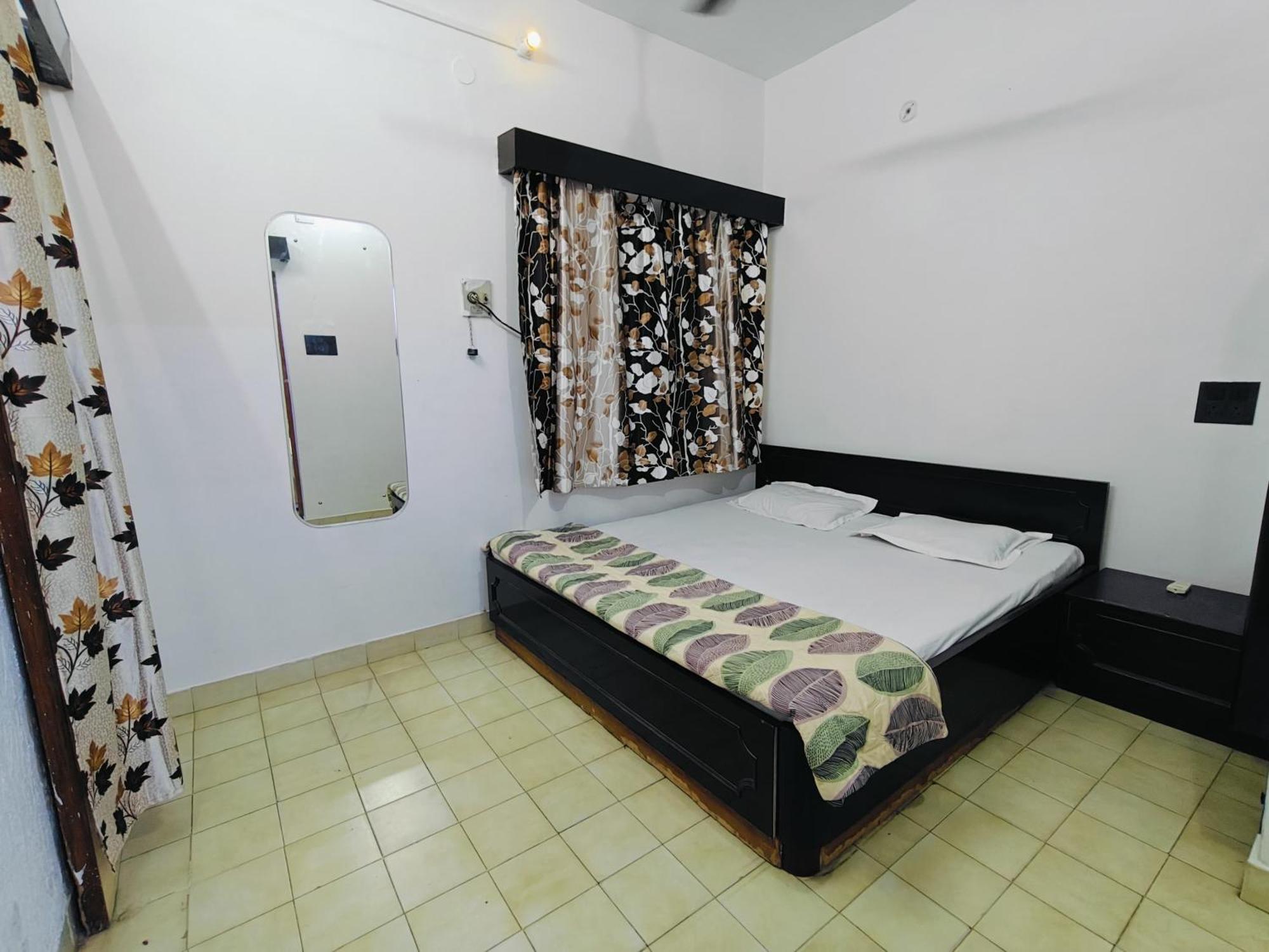 Kiara Home Stays Varanasi Exterior photo